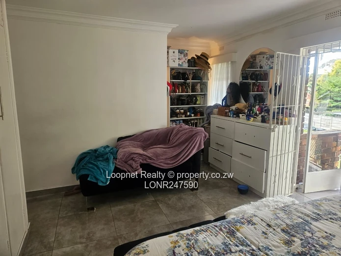 Avondale 2-Bed Garden Flat, Double-Storey & Gated (Sole Mandate)
