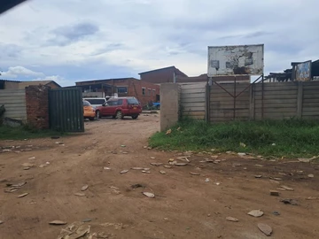 Commercial & Industrial Land