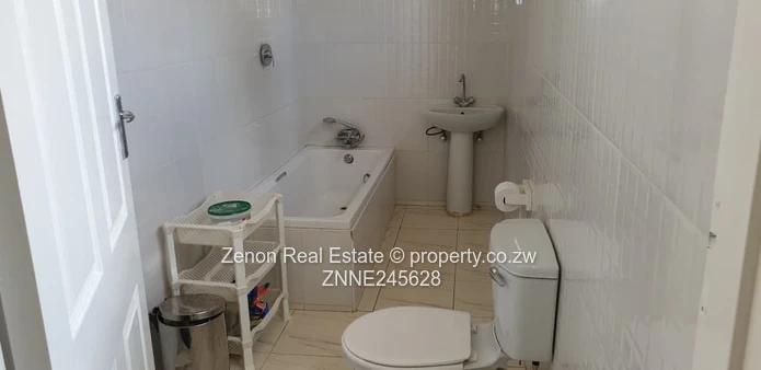 3 Bedroomed House For Sale In Borrowdale Philadelphia