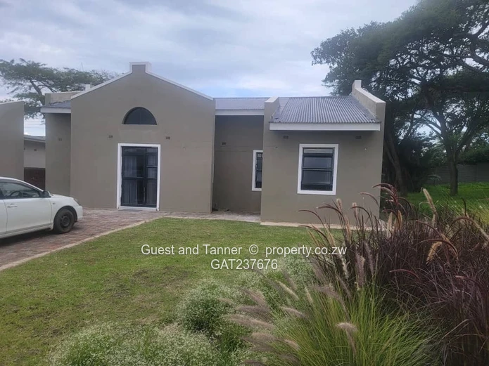 QUICK SALE! Greendale Cluster Home for Sale - 3 Bedroom Unit in Secure Gated Community