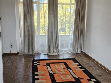 Flat & Apartment