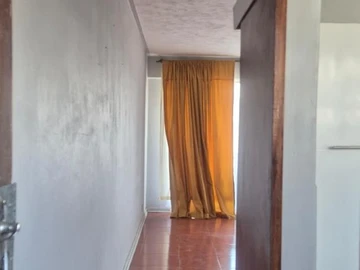 2 Bedroom Flat & Apartment