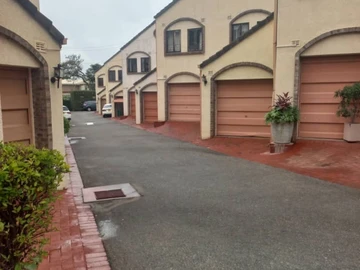 3 Bedroom Townhouse Complex
