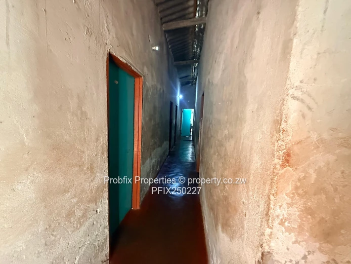 Chitungwiza Unit P Ext House for Sale