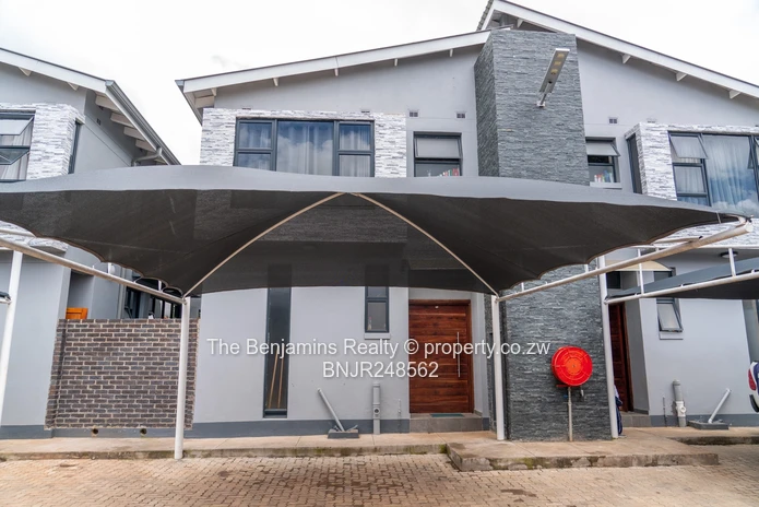 Spacious 3 Bedroom Apartment in Avondale