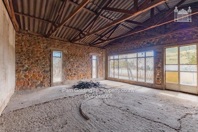 10-Acre Country Estate in Arcturus. (Sole Mandate)