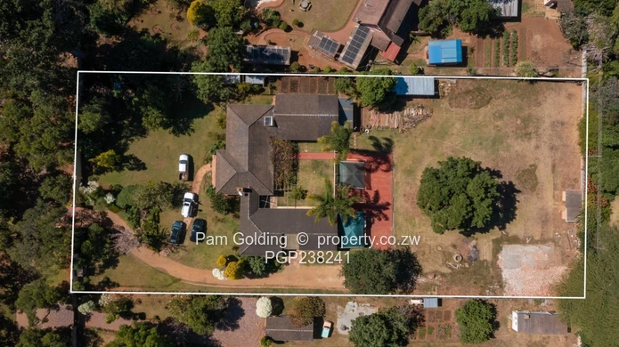 Spacious Home On 1 Acre