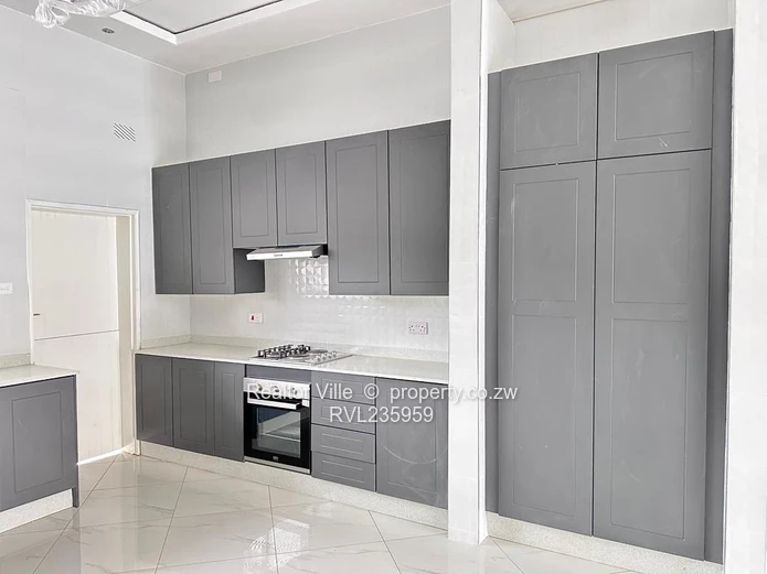 Modern 3-Bed House in The Grange