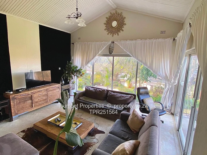 4 Bedroom Timeless Masterpiece In Glen Lorne For Sale (Sole Mandate)