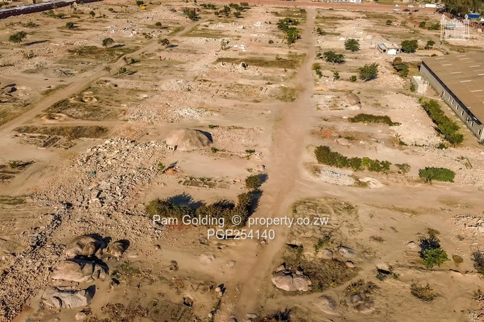20 Hectares Ideal For A Mixed Use Development Along Chitungwiza Rd