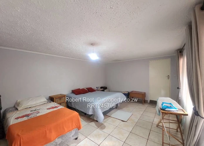 Neat 4 Bedroom House to Rent In Greendale