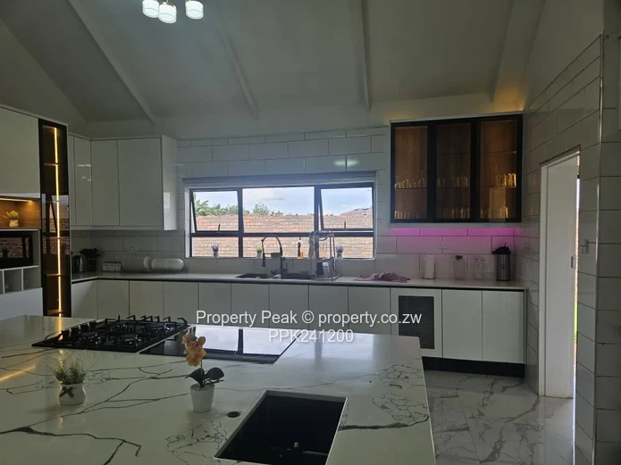 5-Bed Home with Borehole & Garden in Mt Pleasant Heights 