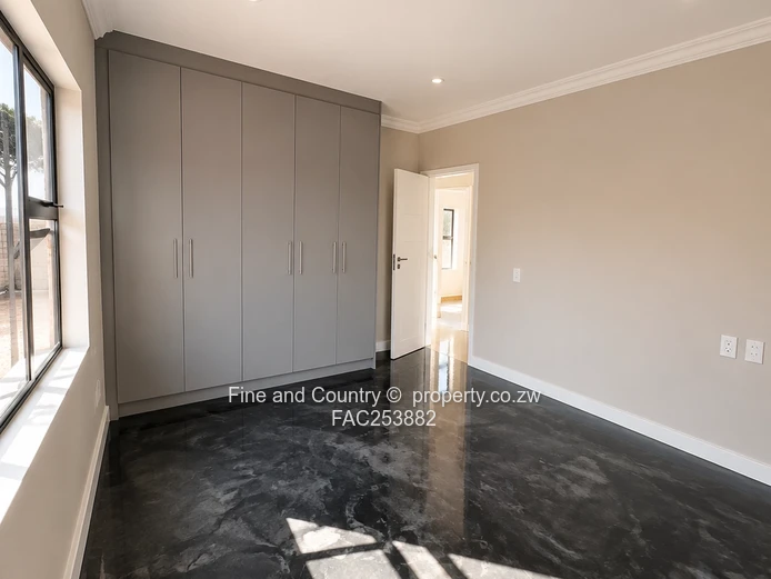 18 Exclusive  3 Bedroom Townhouses