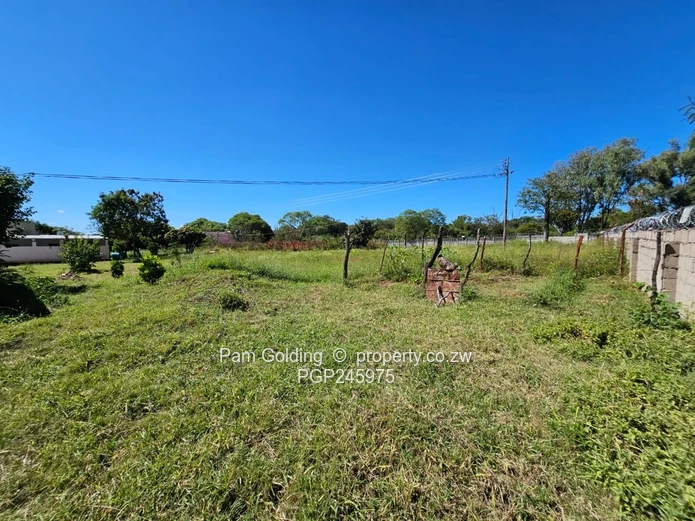 Family Home, Great Borehole, Mutiple Bedrooms
