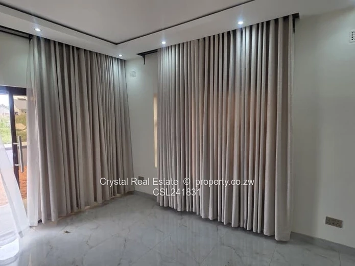 Arlington Ensuite Available 