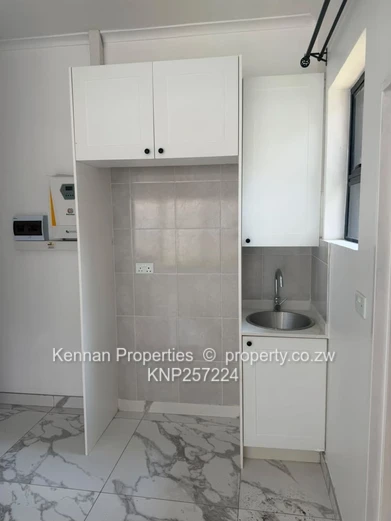 Newly Built 3 Bed Apartment Available to Let