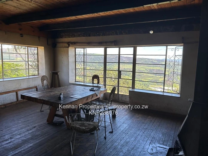 Quaint Stone Cottage In Nyanga