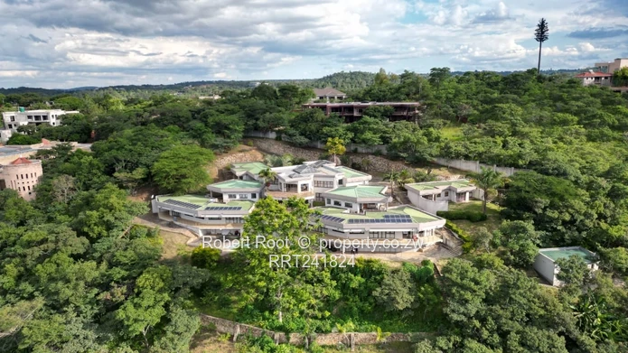 Folyjon Magnificient 5-Bed Furnished Villa with Pool & Borehole