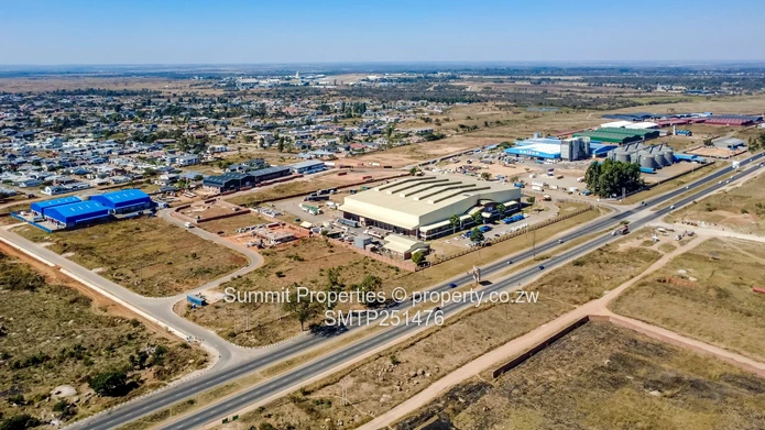 6.8 Ha ARLINGTON INDUSTRIAL STANDS FOR SALE