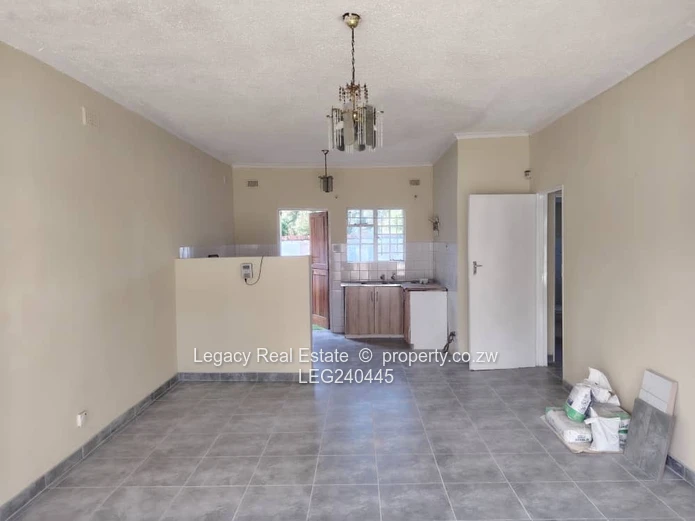 This 2 bedroom garden flat in Strathaven offers comfortable living in a quiet and serene environment