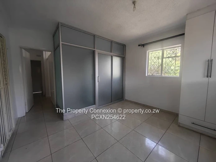 Spacious 5-Bedroom Family Residence | Bluff Hill, Harare West