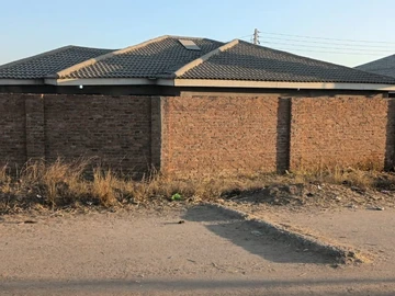 4 Bedroom House