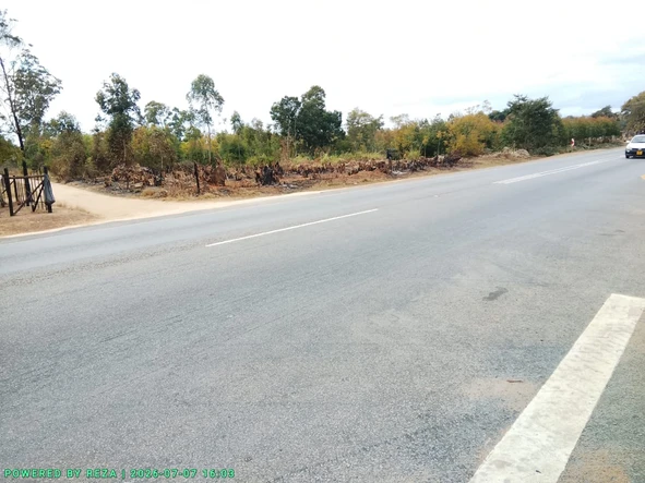 Commercial & Industrial Land