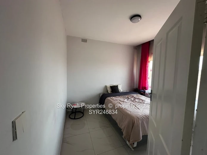 Pomona Nyeredzi Ridge House For Sale 