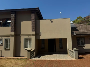 Greystone Park House For Sale