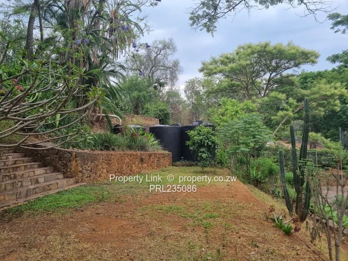 Home With Views, Pool & Self-Contained Cottage!