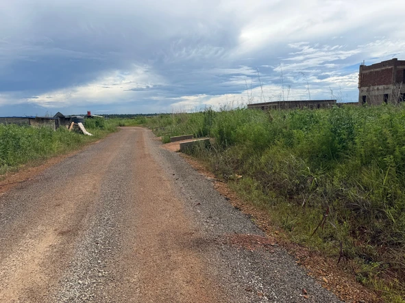 Stands & Residential Land