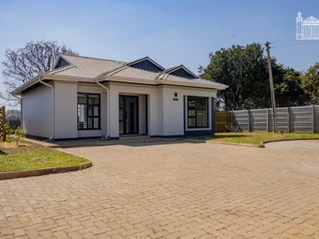 3 Bedroom Garden Flat