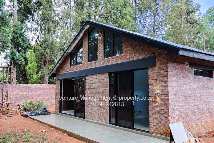 Modern Townhouse Living in Treed Greendale