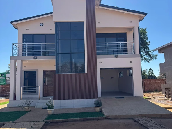 Smart Luxury Living in Marlborough – Double-Storey Home