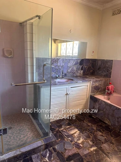 House for sale in Gunhill 
