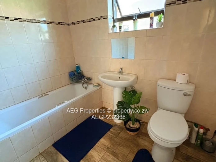 3 Bed house to rent Vainona