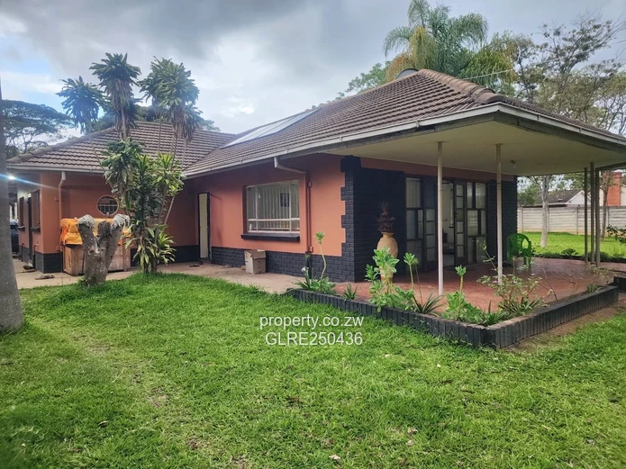 Greendale 4-Bed Family Home — 4200m² Garden + Borehole