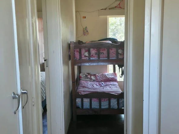 2 Bedroom Flat & Apartment
