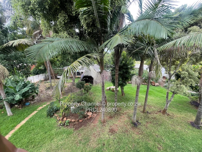 6 bedroomed double storey house in Chisipite 