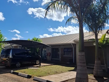 Elizabeth Windsor Gardens 2-Bedroom Flat in Marlborough!