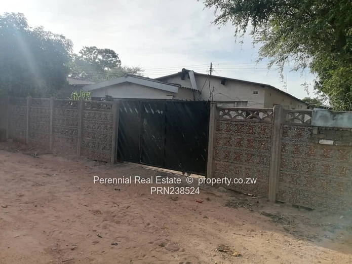 House for sale in Kwekwe.