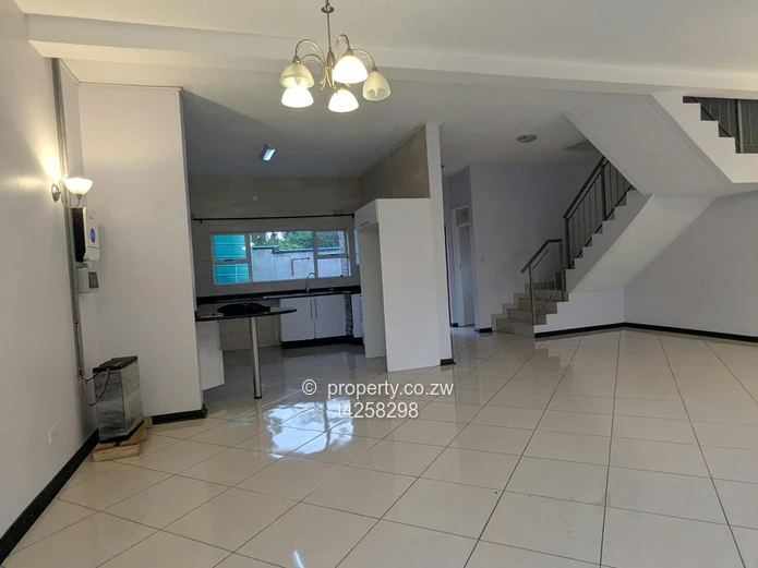 Mount pleasant 3 bedroom duplex apartment to rent  (Sole Mandate)