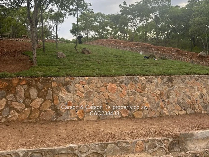 Vacant residential stand for sale in Umwinsidale 