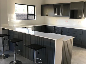 3 Bedroom Garden Flat