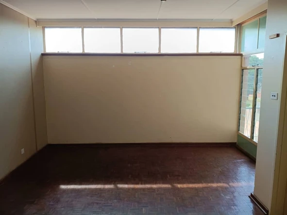 Flat & Apartment