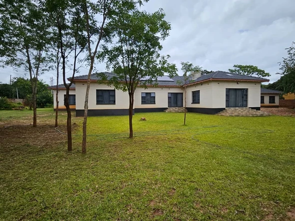 5 Bedroom House