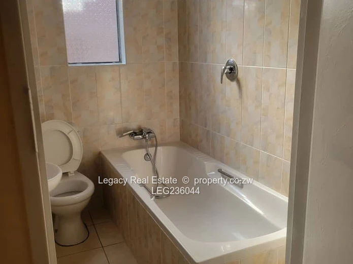 Executive Solar-Powered 5-Bedroom Cluster Home for Rent in Greendale,