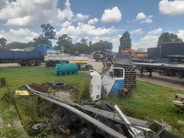 Commercial & Industrial Land