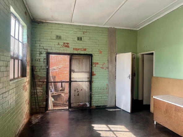 Shop & Retail Property