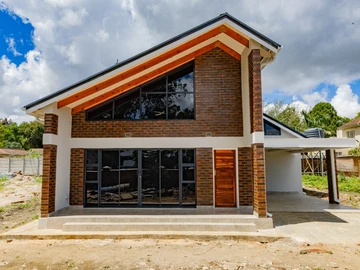 3 Bedroom Garden Flat